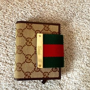 Gucci women’s wallet